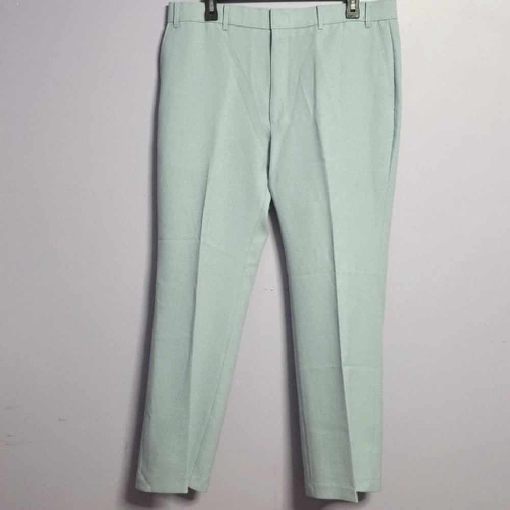 Men's‎ Vintage Levi's Action Slacks in Soft Blue